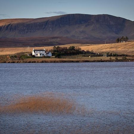 Lochside Vila Staffin Exterior foto