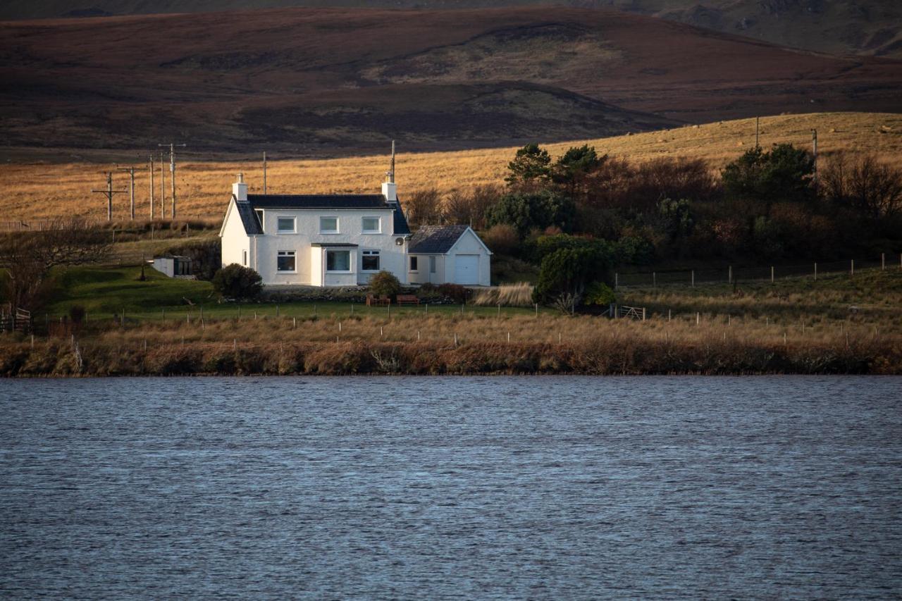 Lochside Vila Staffin Exterior foto