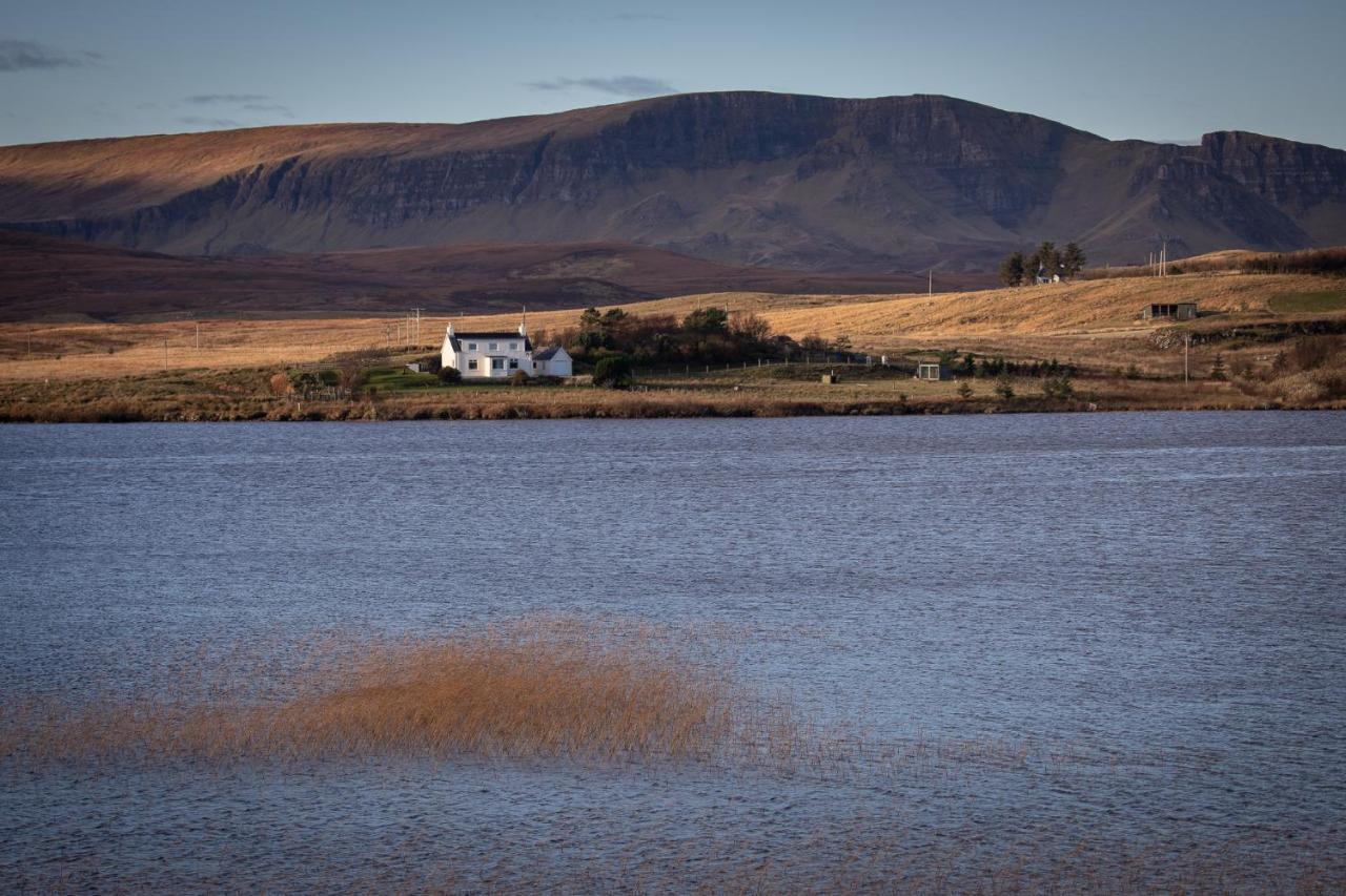 Lochside Vila Staffin Exterior foto