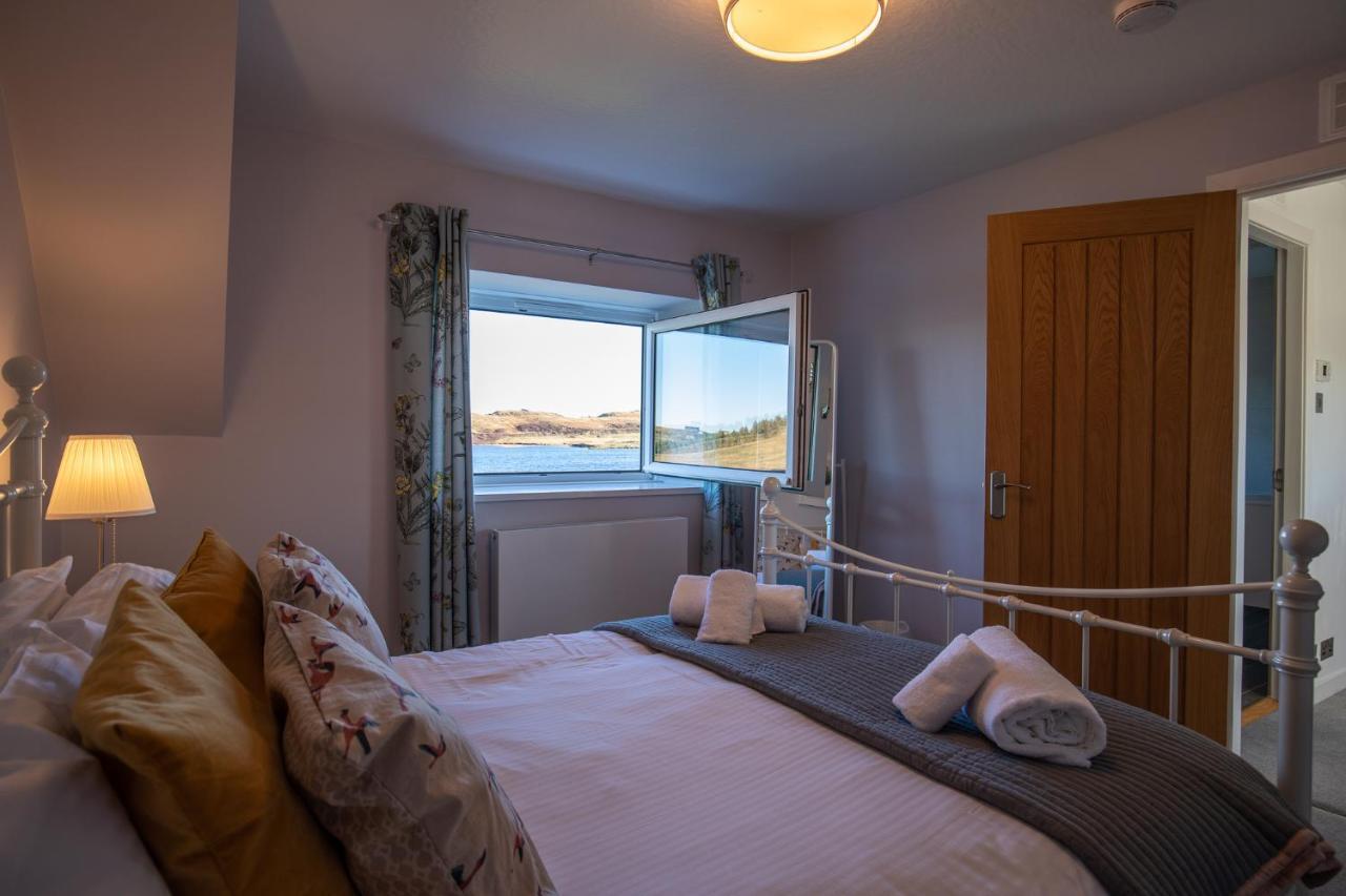 Lochside Vila Staffin Exterior foto